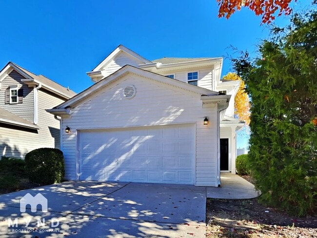 Building Photo - 228 Silver Spring St