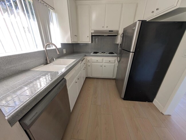 Building Photo - 11224 Richland Ave Rental