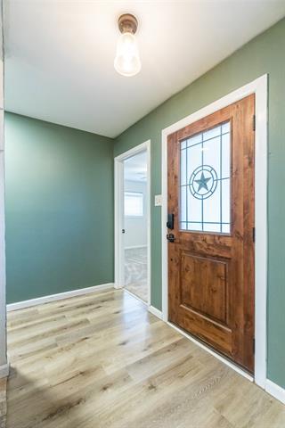 Photo - 2325 Sylvan Dr