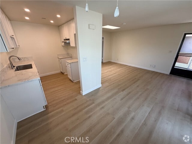 Building Photo - 242 W Canada Unit C Rental