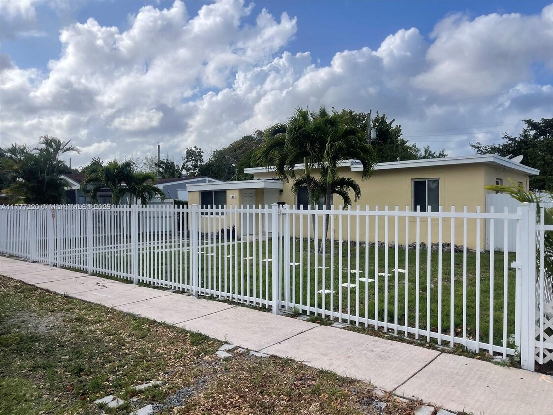 Photo - 115 NW 120th St (North Miami, FL)