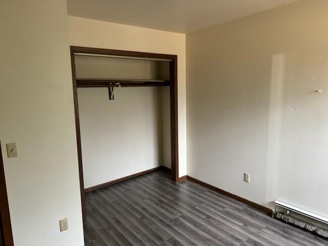 218 Section St
