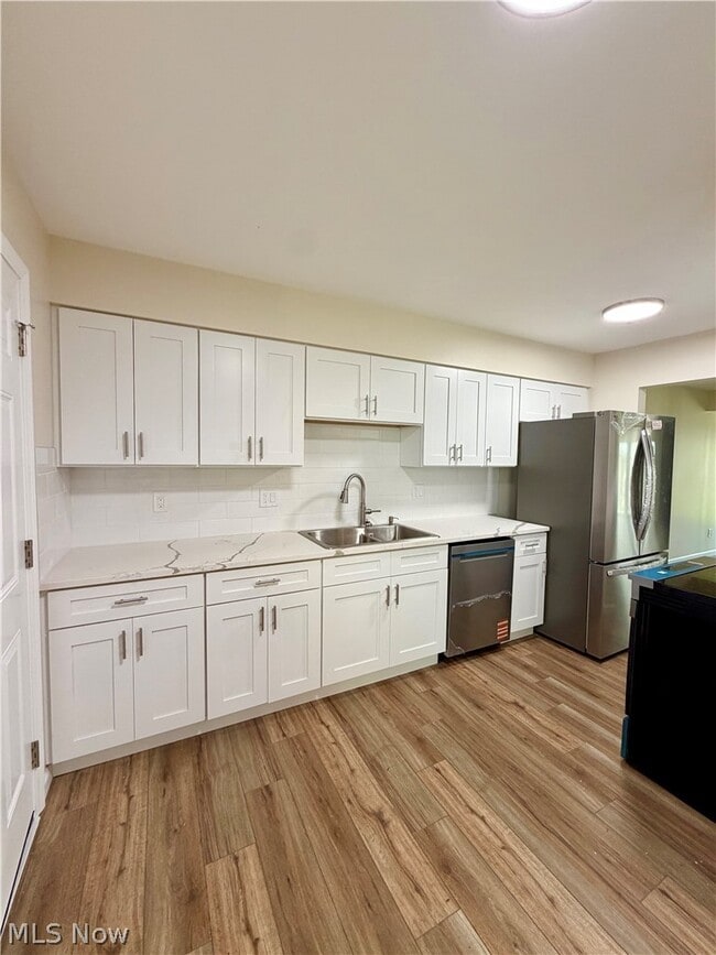 Photo - 4471 Habersham Ln S Unit 186
