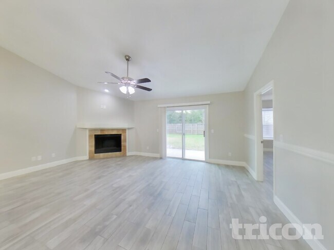 Photo - 8778 Fieldside Dr S