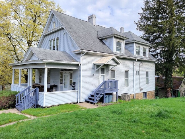 Building Photo - 21 Marion St Unit 21-101