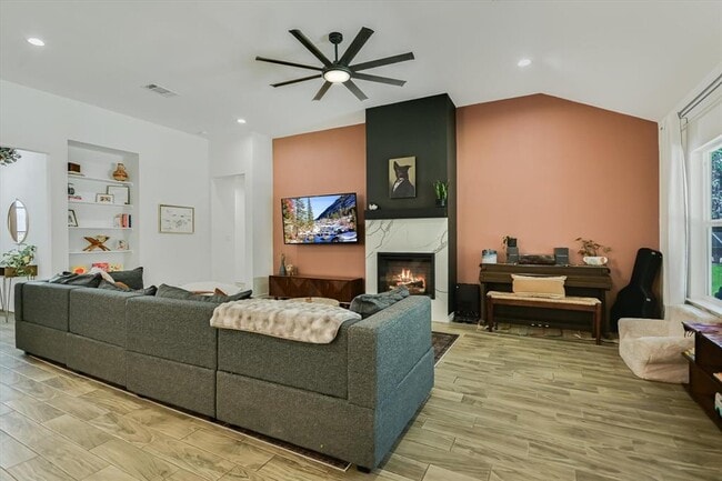 Photo - 671 Shiloh Rd