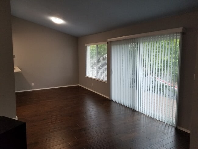 Photo - 3 Bed 2 Bath In Martinez (Sunrise Ridge)