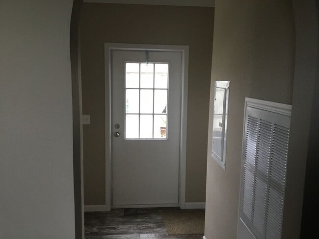 Building Photo - 1510 Alan Dr Rental