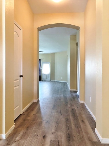 23218 Prairie Lily Ln