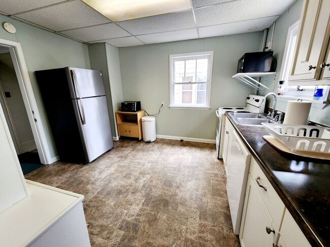 Photo - 217 McLane Ave Unidad 217 B