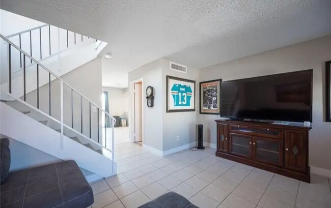 Photo - 3095 S Quantana Way