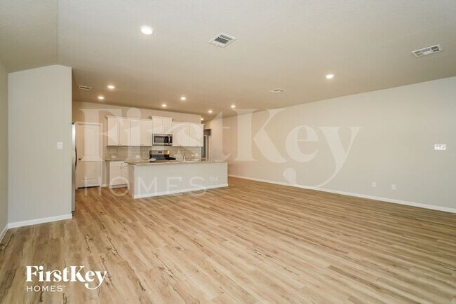 Photo - 31769 Untrodden Way