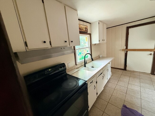 Photo - Cute home minutes from Uptown Charlotte!!
