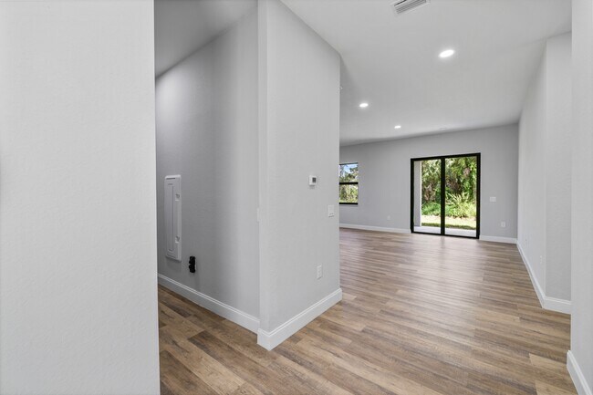 Photo - 623 Franklin