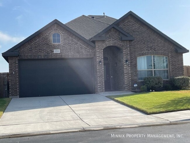 Photo - 1219 Pavilion Pkwy