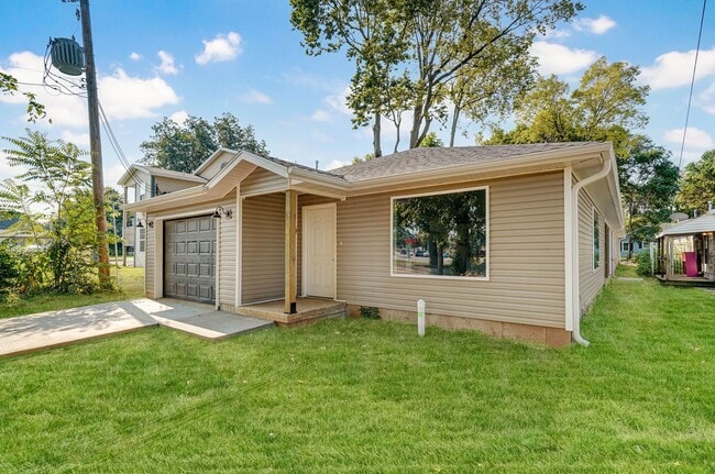 Photo - College students welcome! Brand new 3 bedr...