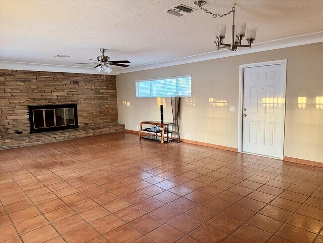 Photo - 1711 N 17th Ct