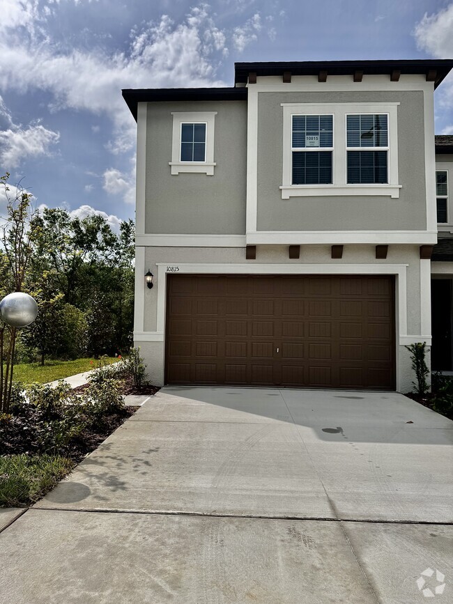 Building Photo - 10815 Fanning Spgs Ct Rental