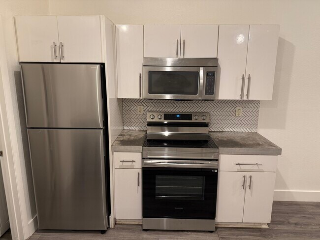 Photo - 445 NW 77th St Apartments Unit 445nw