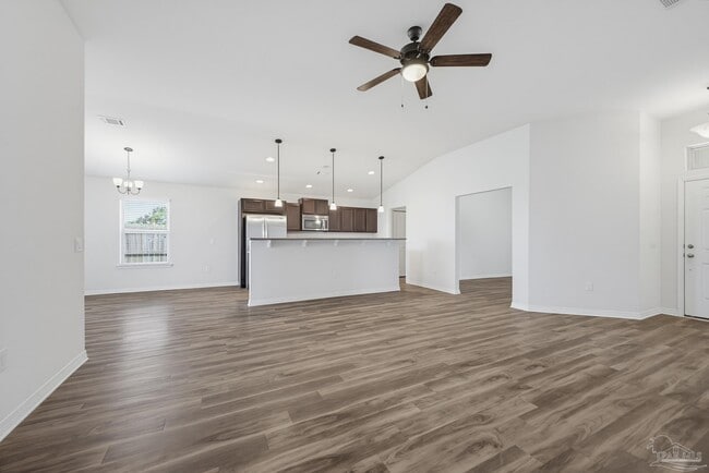 4403 Oak Vista Ln
