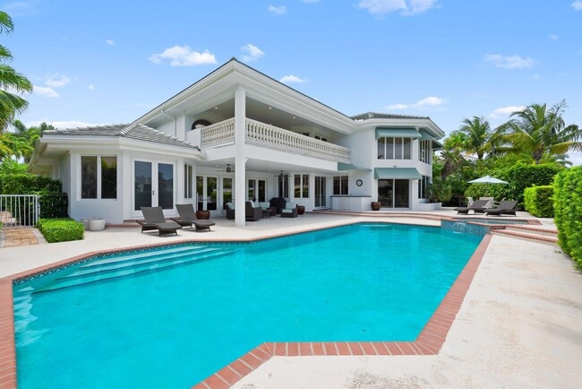 Photo - 396 E Coconut Palm Rd