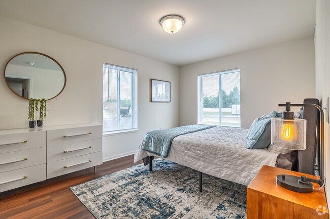 2BD, 2BA - 950SF
