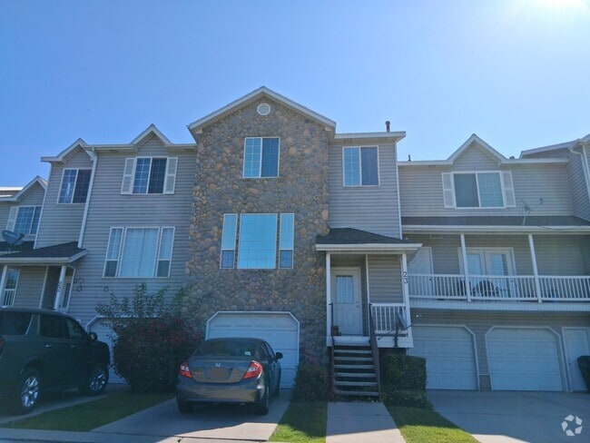 Building Photo - 609 N Seven Peaks Blvd Rental