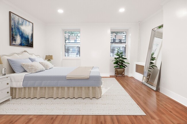 Photo - 154 S 4th St