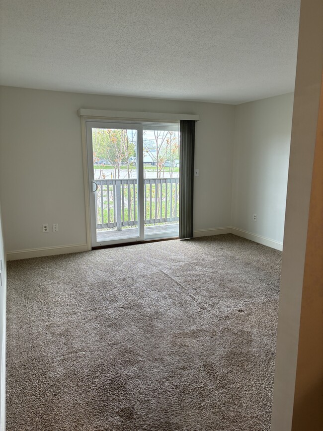 Photo - 724 Beverage Hill Ave Condo Unit B9