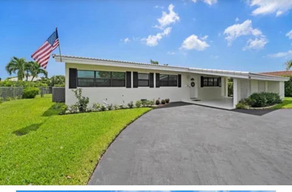 Photo - 988 SW 9th Ave