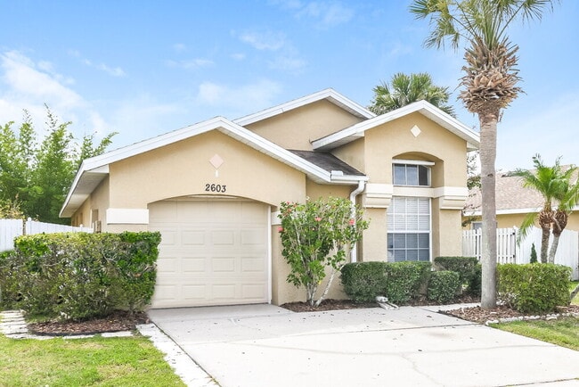 Building Photo - 2603 Spring Hill Dr