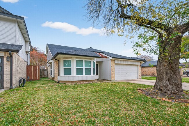 Photo - 10706 Lazy Meadows Dr