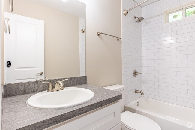 2BR, 1BA - 900SF Bathroom