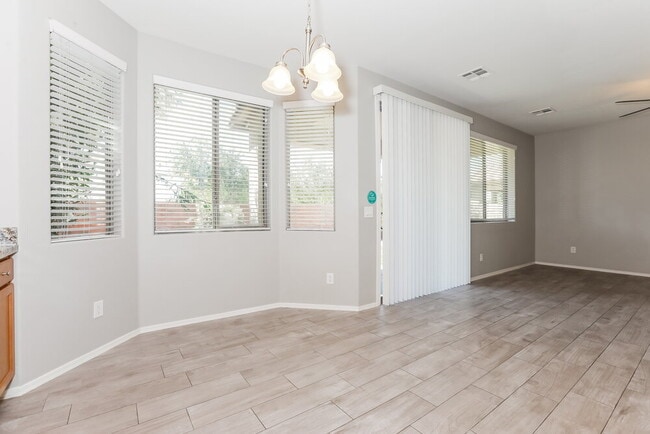 Photo - 3933 E Bridgeport Pkwy