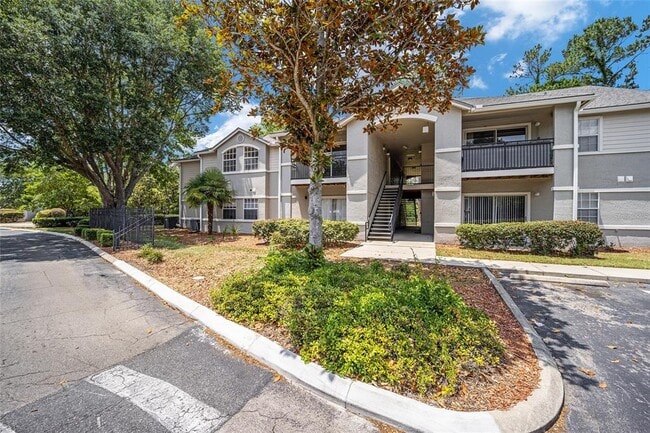 Photo - 3705 SW 27th St Unit 221