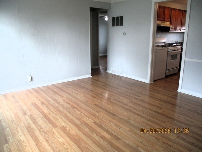 Photo - 8713 S Keeler Ave Unidad 1