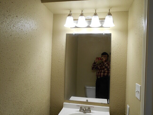 Photo - 6321 Cattails Ln