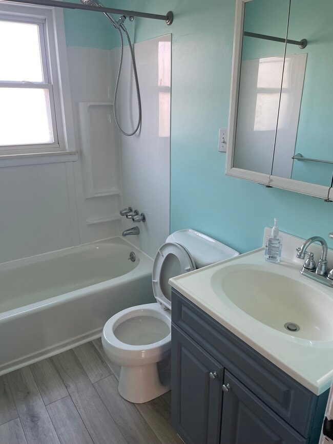 Photo - 13144 Orange St