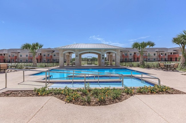 Photo - La Esperanza De Alton Apartments