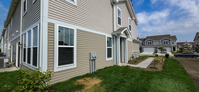 Building Photo - 8301 Kannon Dr Rental
