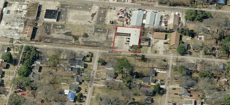 Photo - 2909 Addison St