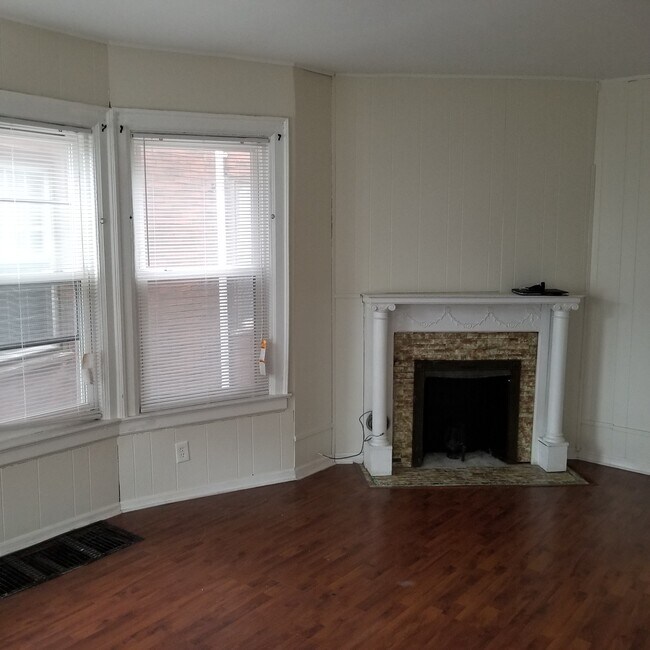 Photo - 576 Potomac Ave Apartments Unit #1