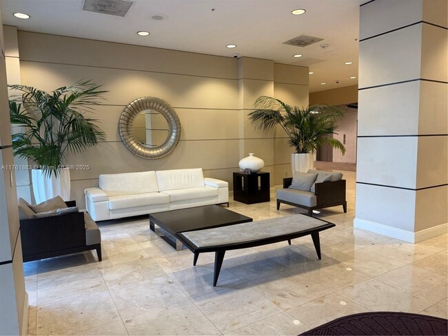 Photo - 19380 Collins Ave Unit 403