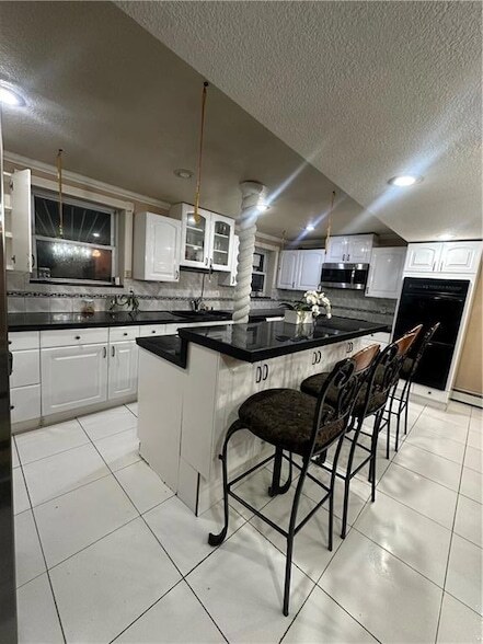 Photo - 2198 Canarsie Rd