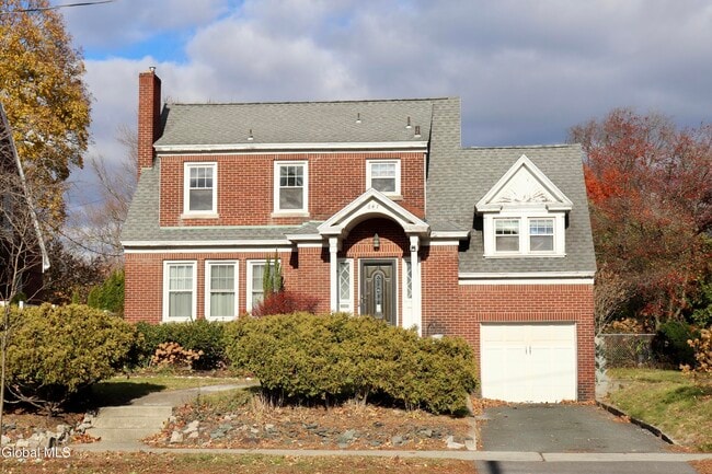 Building Photo - 647 New Scotland Ave