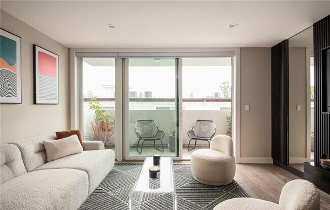 Photo - 380 Cordova St Unit 85A