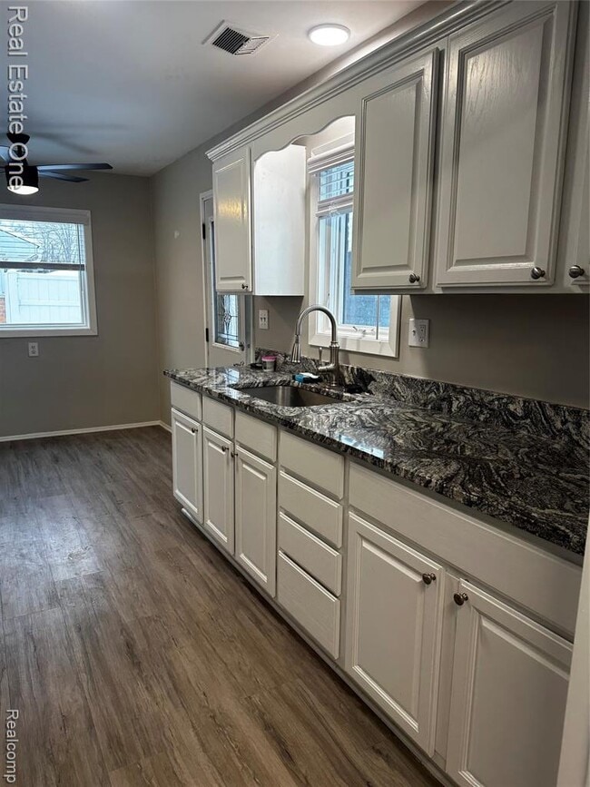 Photo - 38 Kenyon Dr