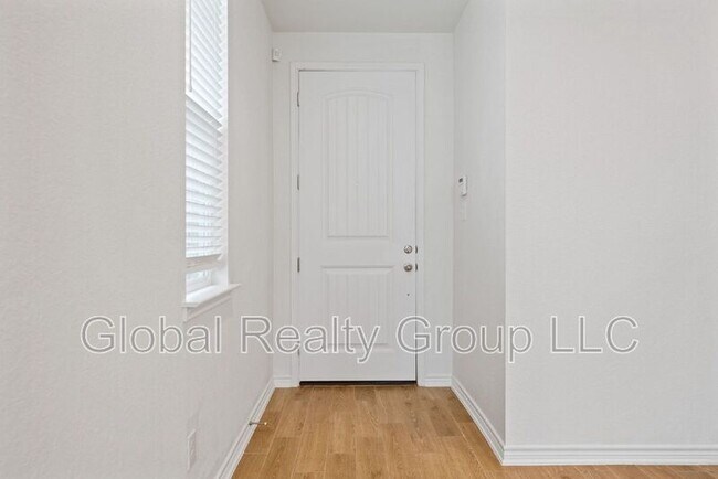 Photo - 3514 Andromeda Way