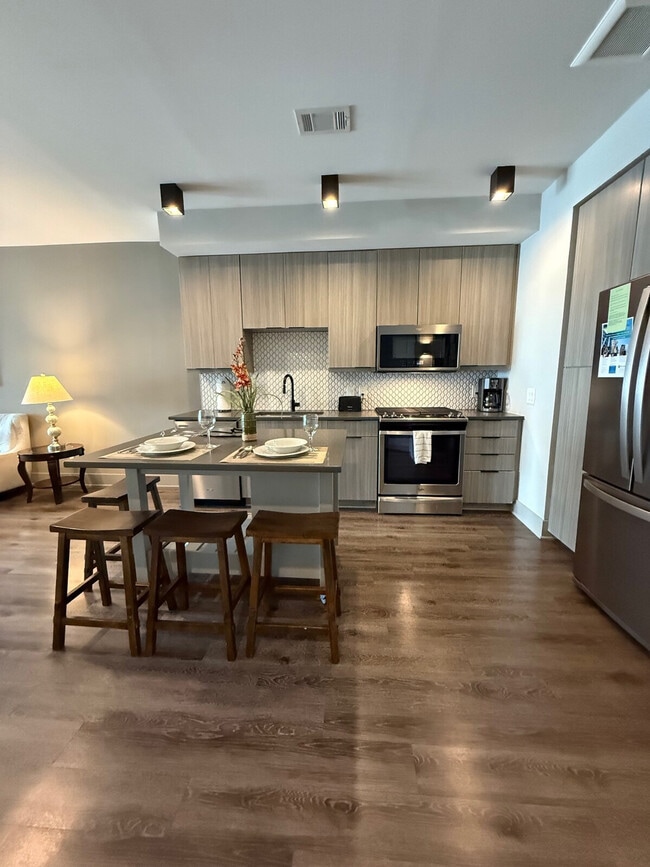 Photo - 3699 Lenox Rd NE Unidad ID1325110P