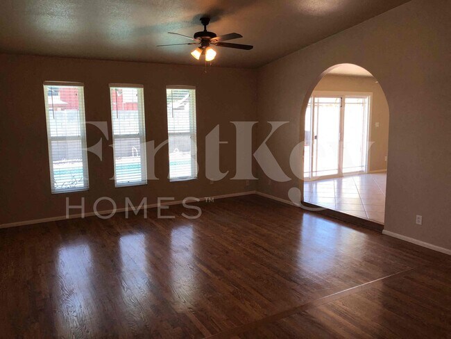 Photo - 3672 W Windrose Dr